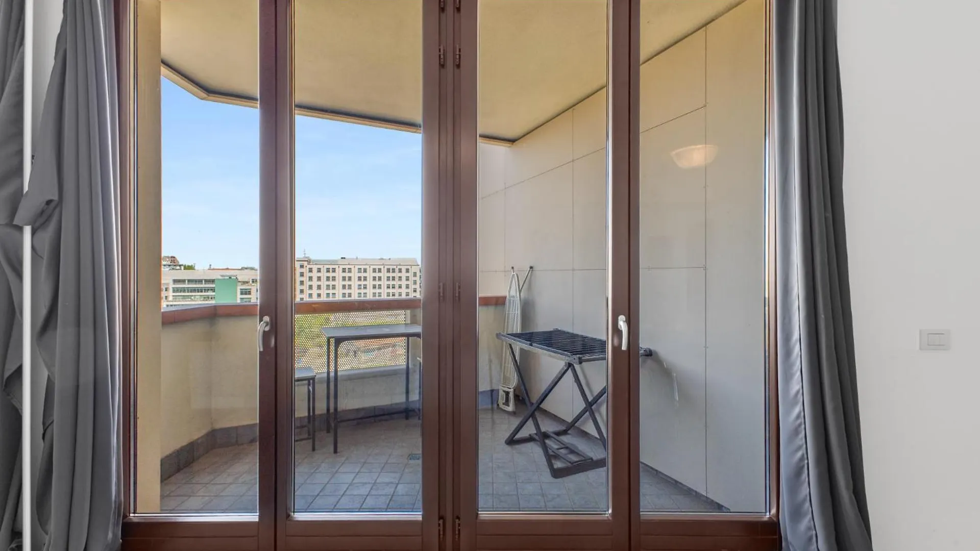 Apartamento Monolocale Con Balcone Self Check In Milano Sempione 0*,  Italia